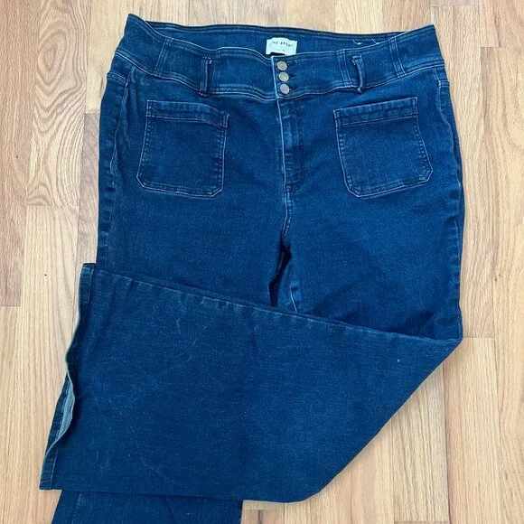 lane bryant - ultra high rise flare denim jean - flex magic waistband - size 22 - Picture 2 of 10